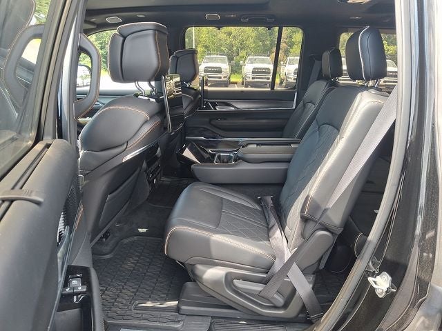 2023 Jeep Grand Wagoneer Series III Obsidian 4x4
