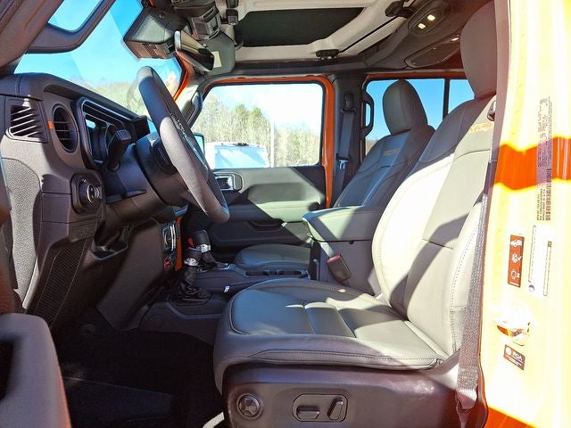 2025 Jeep Gladiator Mojave X
