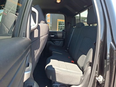 2026 RAM 1500 RAM 1500 EXPRESS QUAD CAB 4X4 6'4' BOX