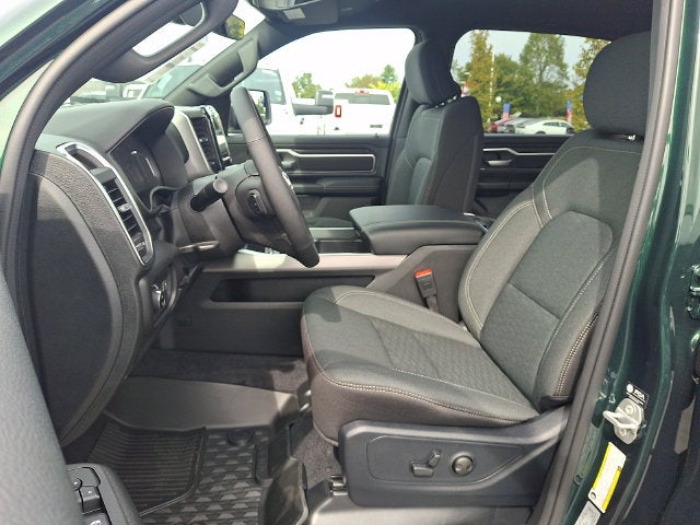 2027 RAM 1500 RAM 1500 BIG HORN CREW CAB 4X4 5'7' BOX