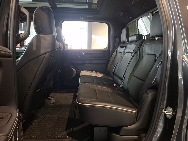 2026 RAM 1500 RAM 1500 LIMITED CREW CAB 4X4 5'7' BOX