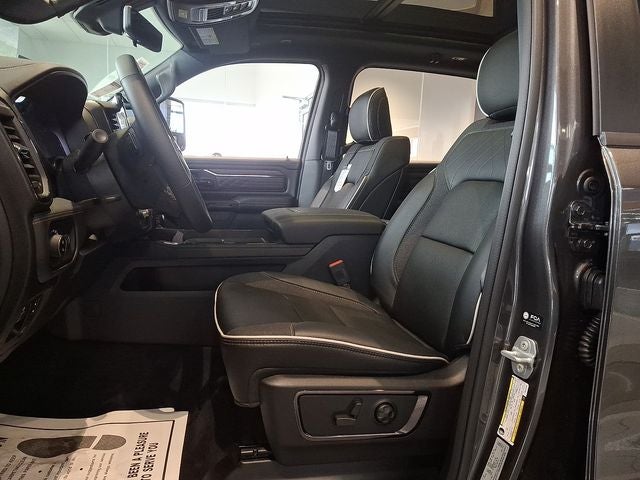 2026 RAM 1500 RAM 1500 LIMITED CREW CAB 4X4 5'7' BOX