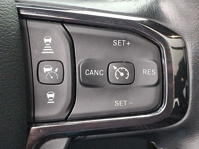2023 RAM 1500 Limited Crew Cab 4x4 5'7' Box