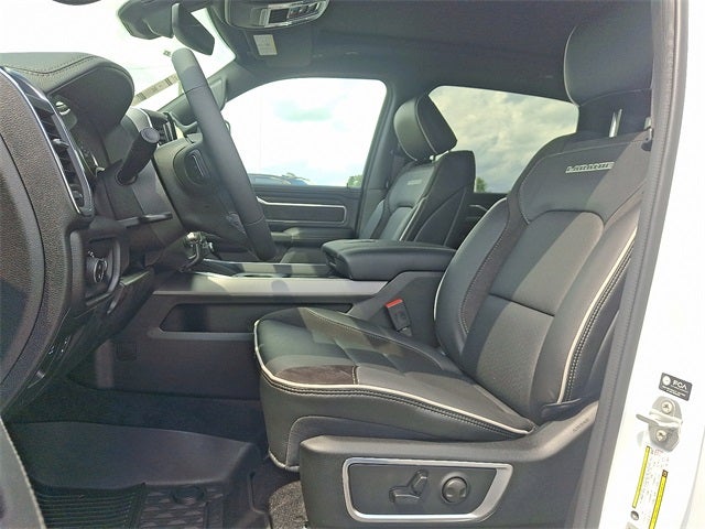 2026 RAM 1500 RAM 1500 LARAMIE CREW CAB 4X4 5'7' BOX