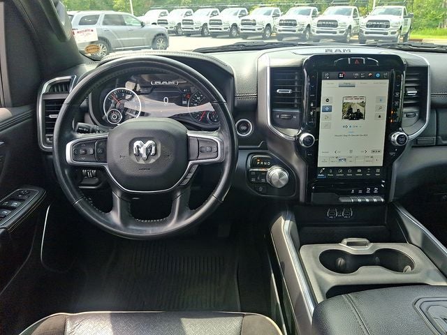 2023 RAM 1500 Laramie Crew Cab 4x4 5'7' Box