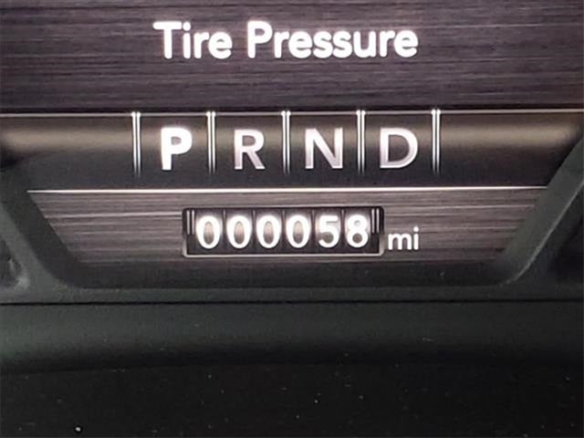 2022 RAM 1500 RAM 1500 LARAMIE CREW CAB 4X4 5'7' BOX