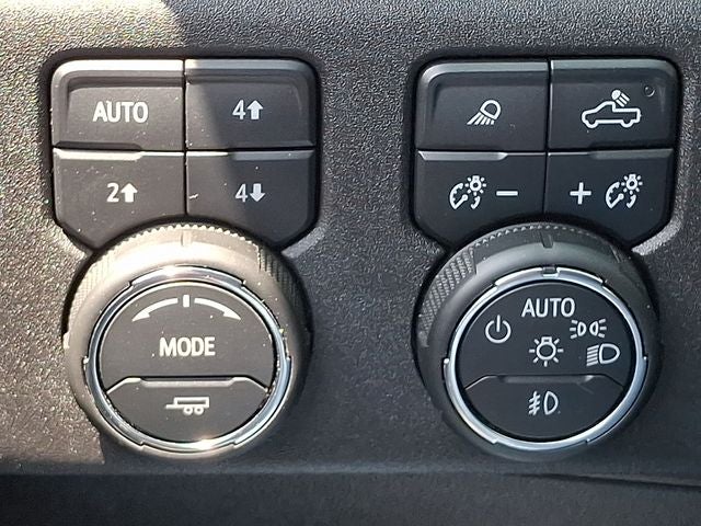 2024 Chevrolet Silverado 2500HD 4WD Crew Cab Standard Bed High Country
