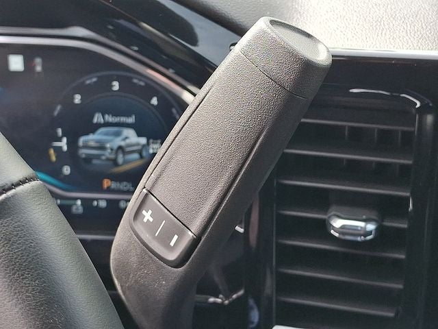 2023 Chevrolet Silverado 1500 4WD Crew Cab Short Bed LT with 2FL