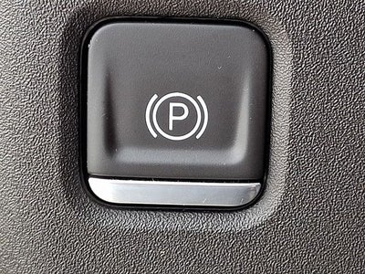 2023 Chevrolet Silverado 1500 4WD Crew Cab Short Bed LT with 2FL