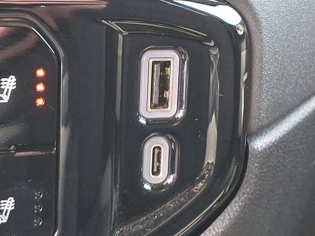 2023 Chevrolet Silverado 1500 4WD Crew Cab Short Bed LT with 2FL