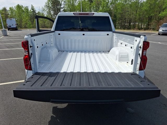 2023 Chevrolet Silverado 1500 4WD Crew Cab Short Bed LT with 2FL