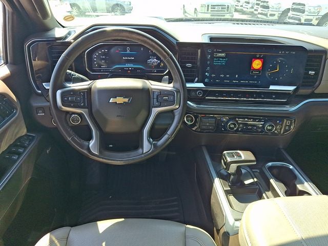 2023 Chevrolet Silverado 1500 4WD Crew Cab Short Bed LTZ