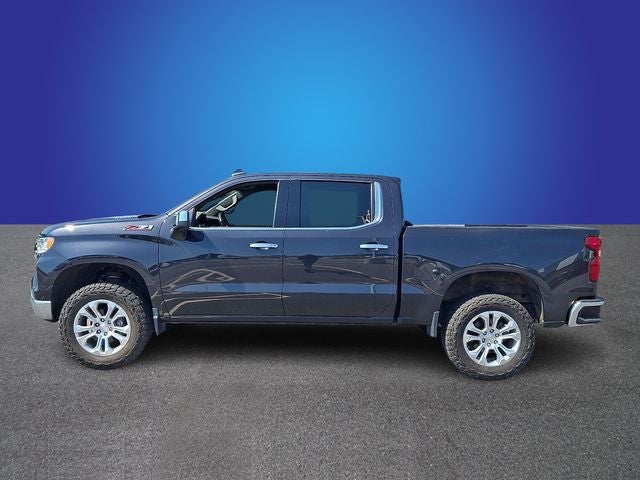 2023 Chevrolet Silverado 1500 4WD Crew Cab Short Bed LTZ