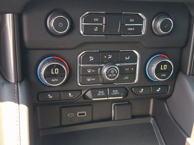 2024 Chevrolet Tahoe 4WD RST