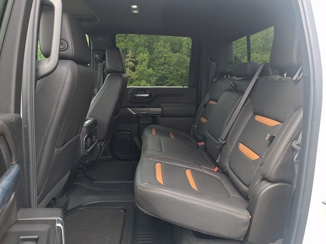 2023 GMC Sierra 2500HD 4WD Crew Cab Standard Bed AT4