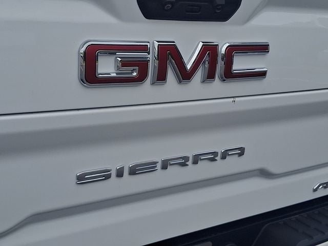 2023 GMC Sierra 2500HD 4WD Crew Cab Standard Bed AT4