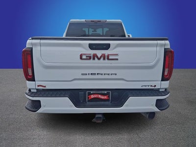 2023 GMC Sierra 2500HD 4WD Crew Cab Standard Bed AT4