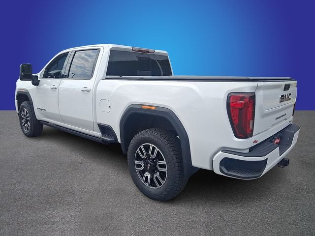 2023 GMC Sierra 2500HD 4WD Crew Cab Standard Bed AT4