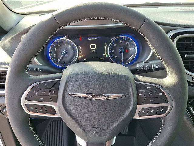 2026 Chrysler Voyager VOYAGER LX