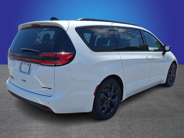 2025 Chrysler Pacifica Limited