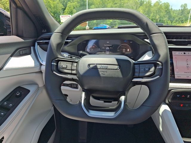 2026 Jeep Cherokee CHEROKEE OVERLAND 4X4