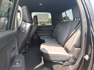 2026 RAM 3500 RAM 3500 TRADESMAN CREW CAB 4X4 8' BOX