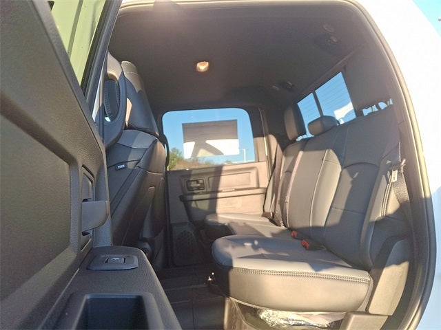 2026 RAM 2500 RAM 2500 TRADESMAN CREW CAB 4X2 6'4' BOX