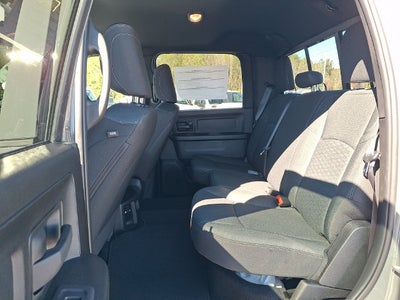 2027 RAM 2500 RAM 2500 BLACK EXPRESS CREW CAB 4X4 6'4' BOX