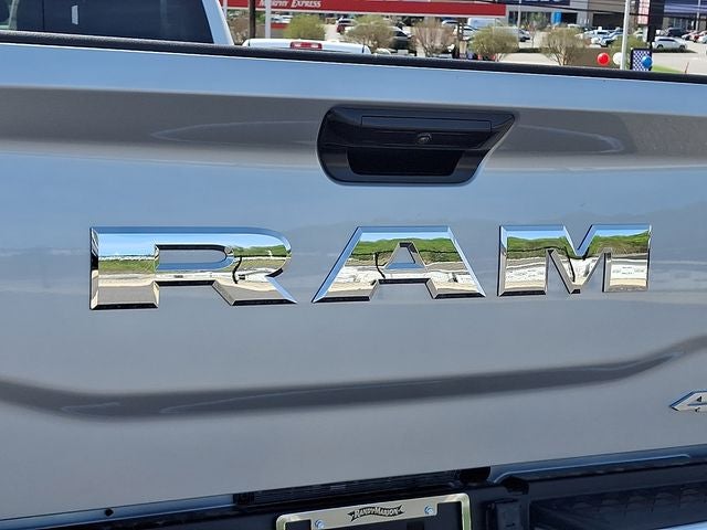 2026 RAM 3500 RAM 3500 TRADESMAN CREW CAB 4X4 8' BOX