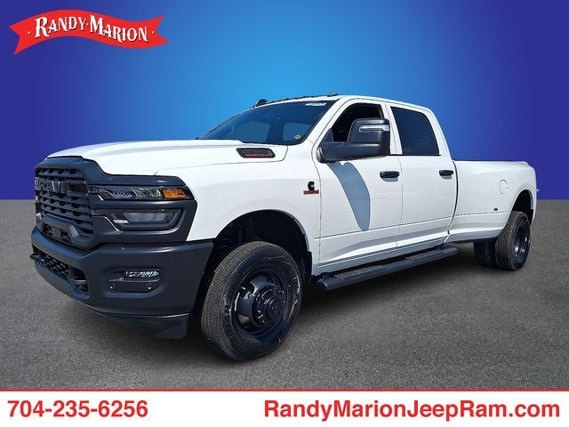 2026 RAM 3500 RAM 3500 TRADESMAN CREW CAB 4X4 8' BOX