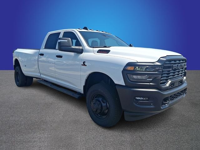 2026 RAM 3500 RAM 3500 TRADESMAN CREW CAB 4X4 8' BOX