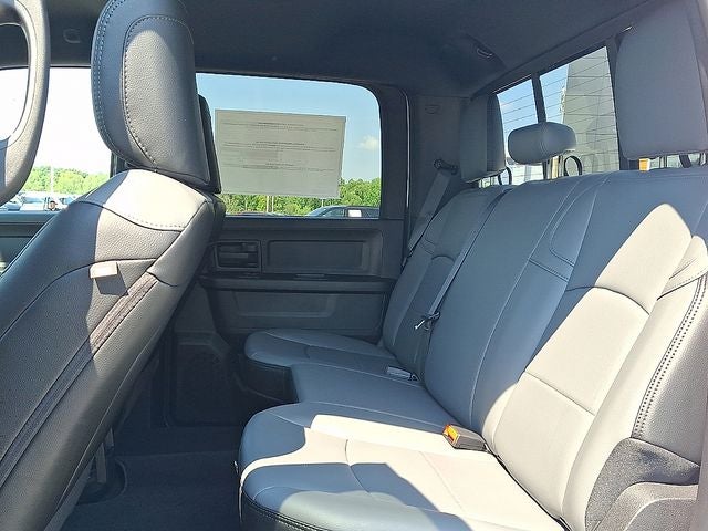 2026 RAM 3500 RAM 3500 TRADESMAN CREW CAB 4X4 8' BOX