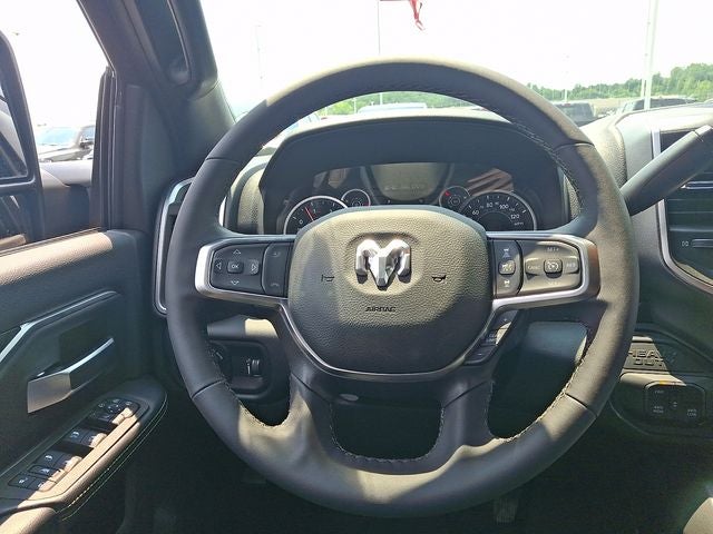 2026 RAM 3500 RAM 3500 BIG HORN CREW CAB 4X4 8' BOX