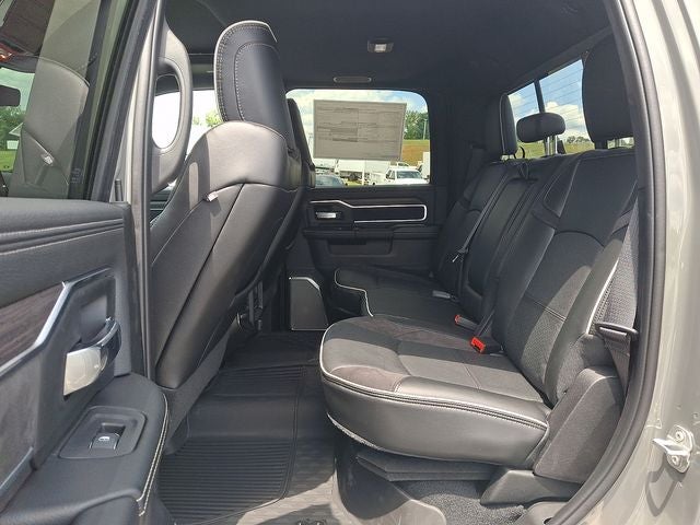 2026 RAM 3500 RAM 3500 LARAMIE CREW CAB 4X4 8' BOX