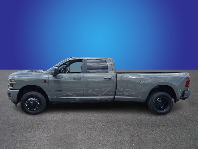 2026 RAM 3500 RAM 3500 LARAMIE CREW CAB 4X4 8' BOX