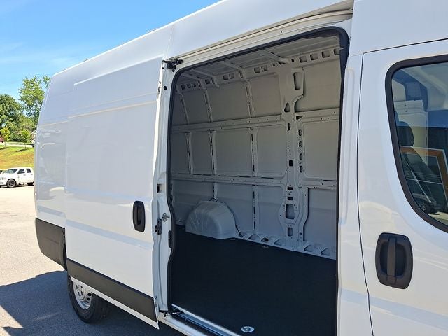 2026 RAM ProMaster 3500 RAM PROMASTER 3500 TRADESMAN CARGO VAN SUPER HIGH ROOF 159' WB EXT