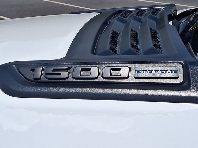 2026 RAM 1500 RAM 1500 EXPRESS CREW CAB 4X4 5'7' BOX