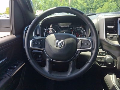2026 RAM 1500 RAM 1500 EXPRESS CREW CAB 4X4 5'7' BOX