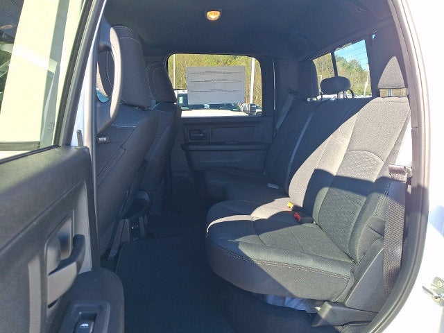 2027 RAM 2500 RAM 2500 BLACK EXPRESS CREW CAB 4X4 6'4' BOX