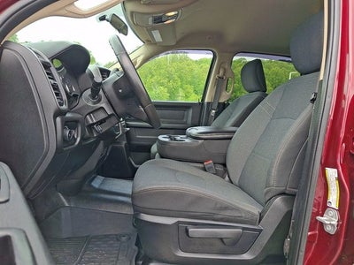 2020 RAM 2500 Tradesman Crew Cab 4x4 6'4' Box