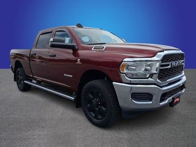 2020 RAM 2500 Tradesman Crew Cab 4x4 6'4' Box