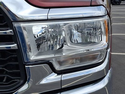 2020 RAM 2500 Tradesman Crew Cab 4x4 6'4' Box