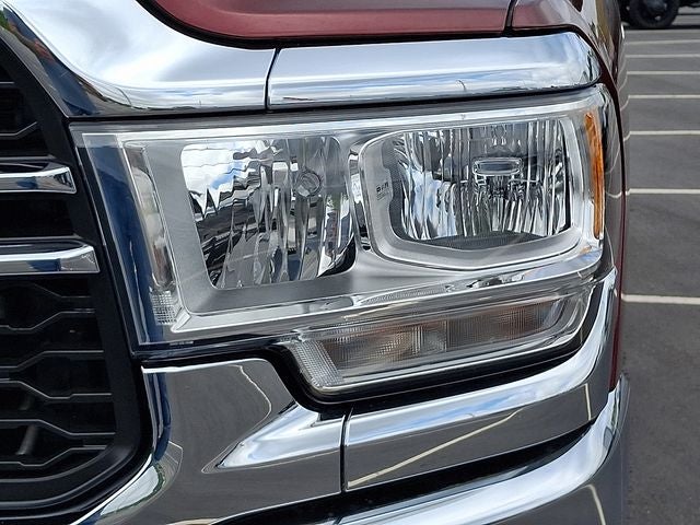 2020 RAM 2500 Tradesman Crew Cab 4x4 6'4' Box