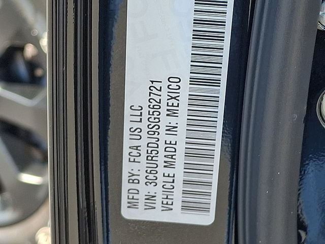 2025 RAM 2500 Big Horn Crew Cab 4x4 6'4' Box