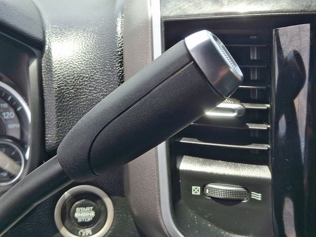 2019 RAM 2500 Big Horn Crew Cab 4x4 6'4' Box