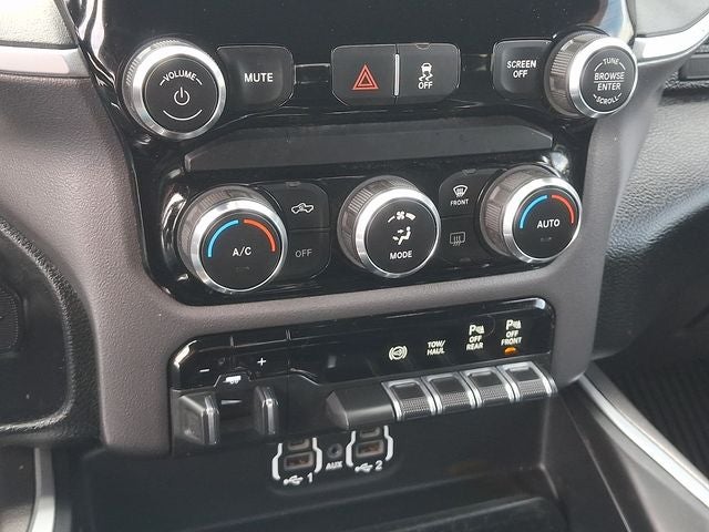 2019 RAM 2500 Big Horn Crew Cab 4x4 6'4' Box