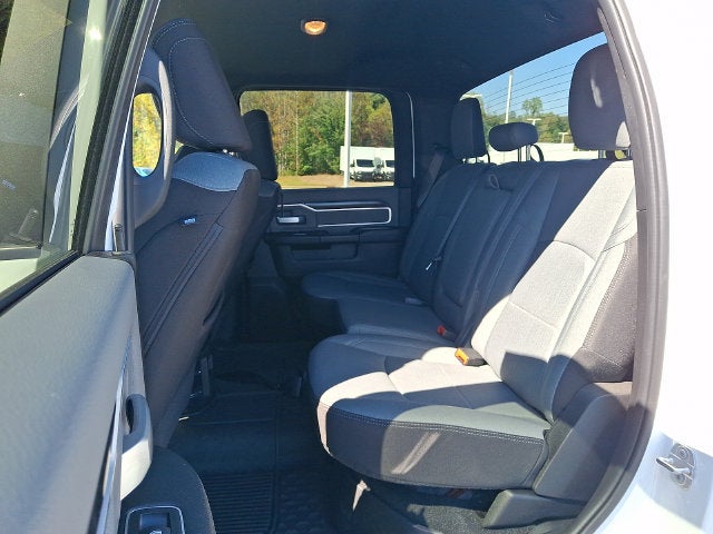 2023 RAM 2500 Big Horn Crew Cab 4x4 6'4' Box