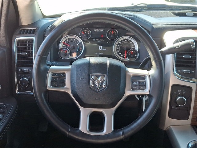 2017 RAM 2500 Laramie Crew Cab 4x4 6'4' Box