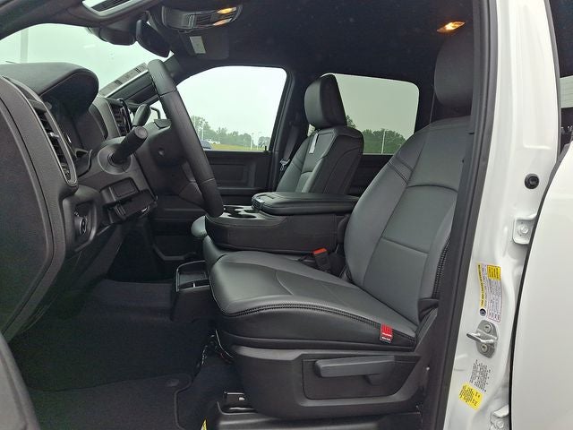 2026 RAM 2500 RAM 2500 TRADESMAN CREW CAB 4X4 8' BOX