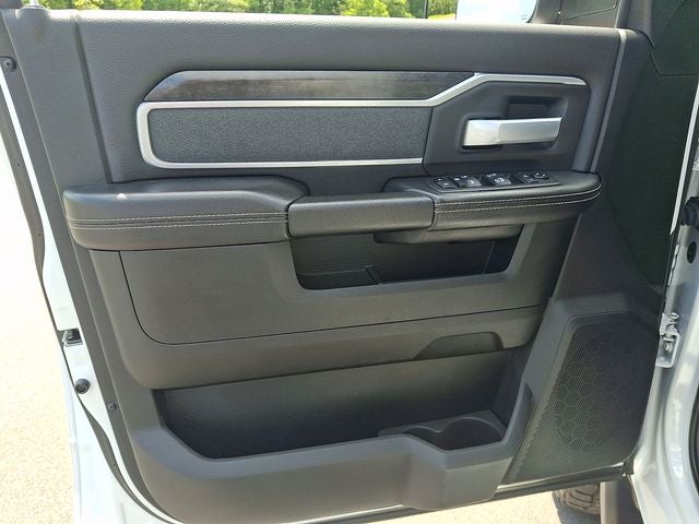 2021 RAM 2500 Big Horn Crew Cab 4x4 8' Box